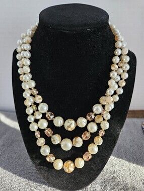 Vintage 1950s 3 Strand Faux Pearl Necklace Marbled Art Glass Clustered Box Clasp